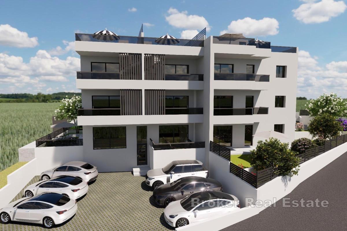 Penthouse s krovnom terasom i parkirnim mjestom