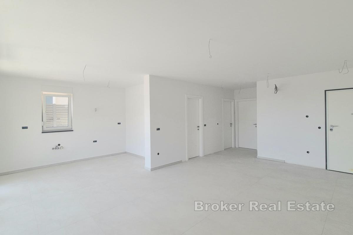 Appartamento in un nuovo edificio con giardino