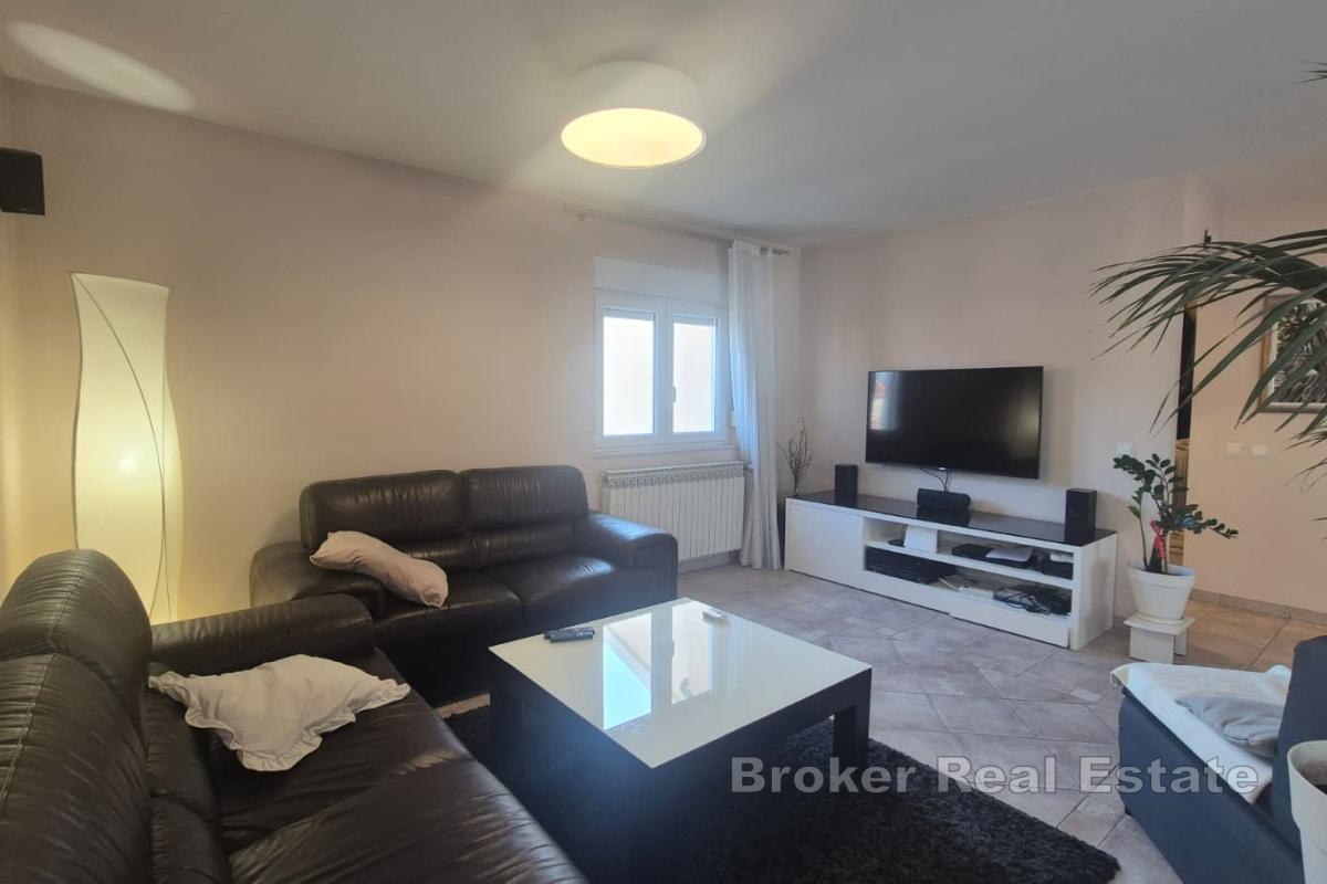 Appartement duplex avec trois chambres