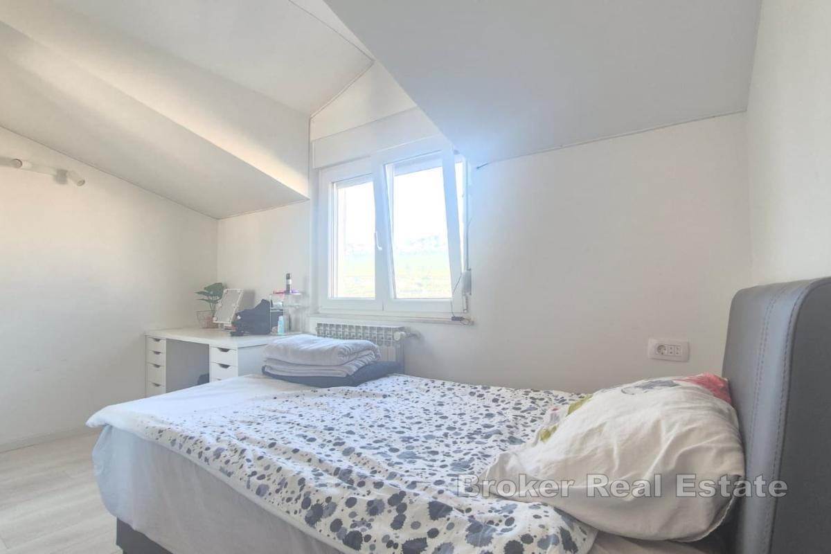 Appartement duplex avec trois chambres