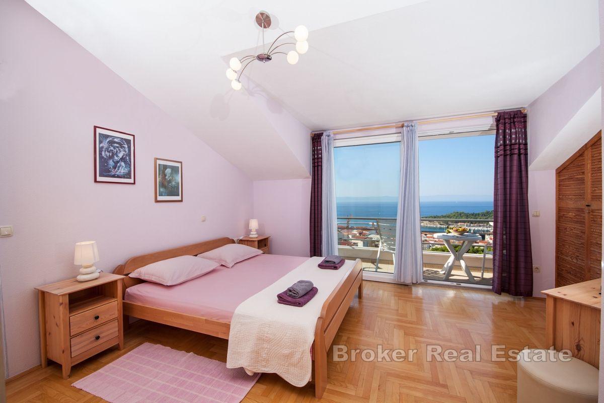 Belle villa avec vue panoramique sur la mer