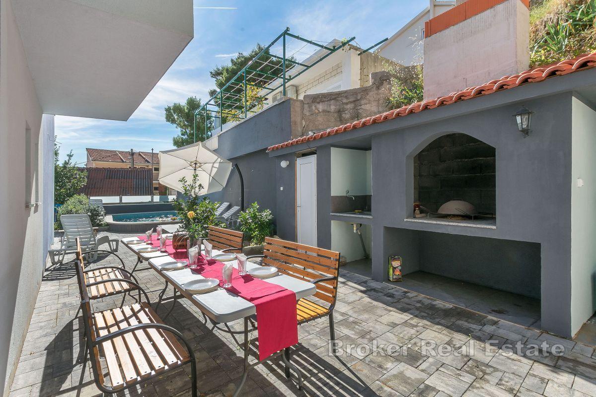 Привлекательная вилла недалеко от моря