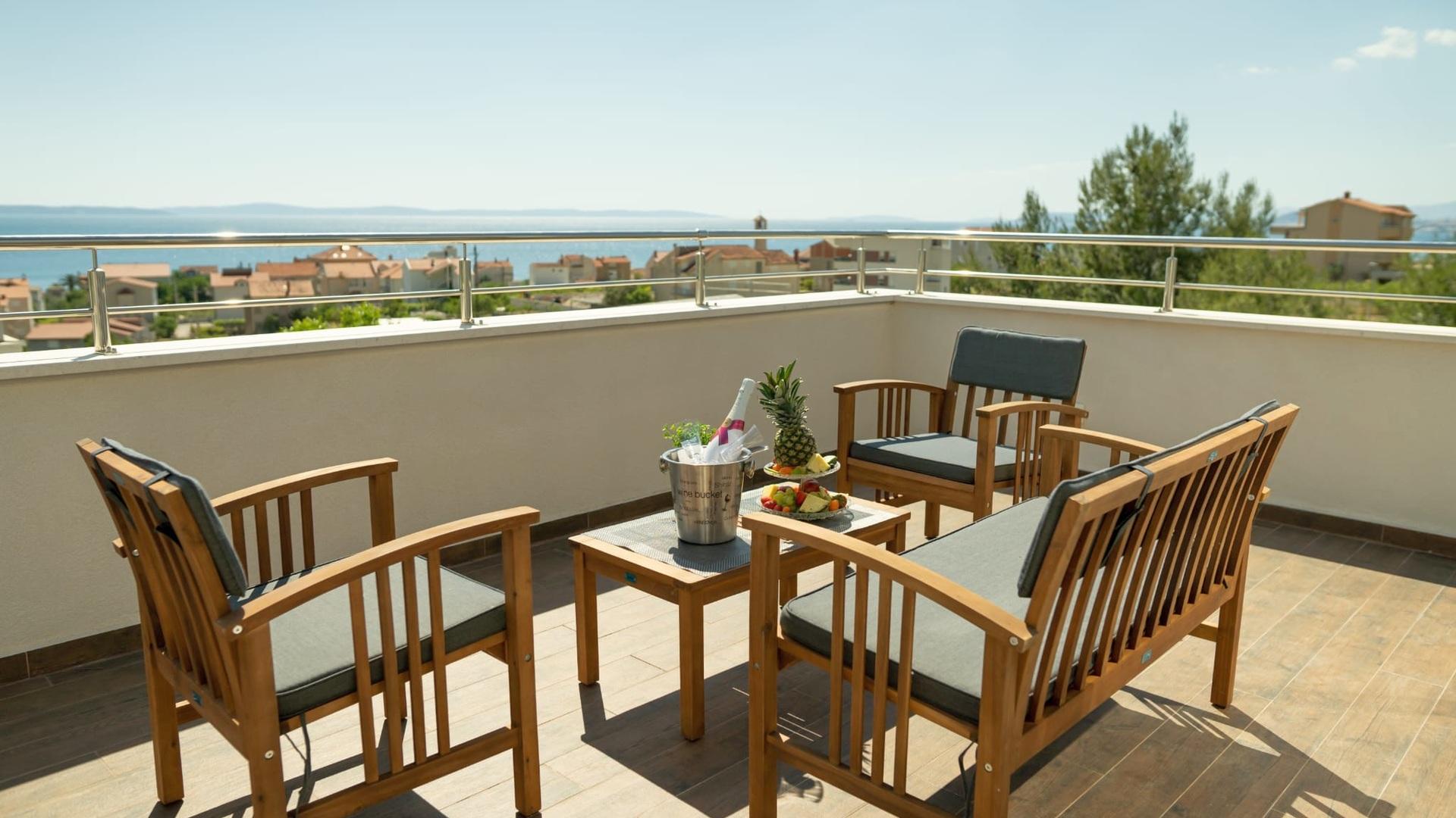 Luxusní vila s výhledem na pobřeží Středozemního moře