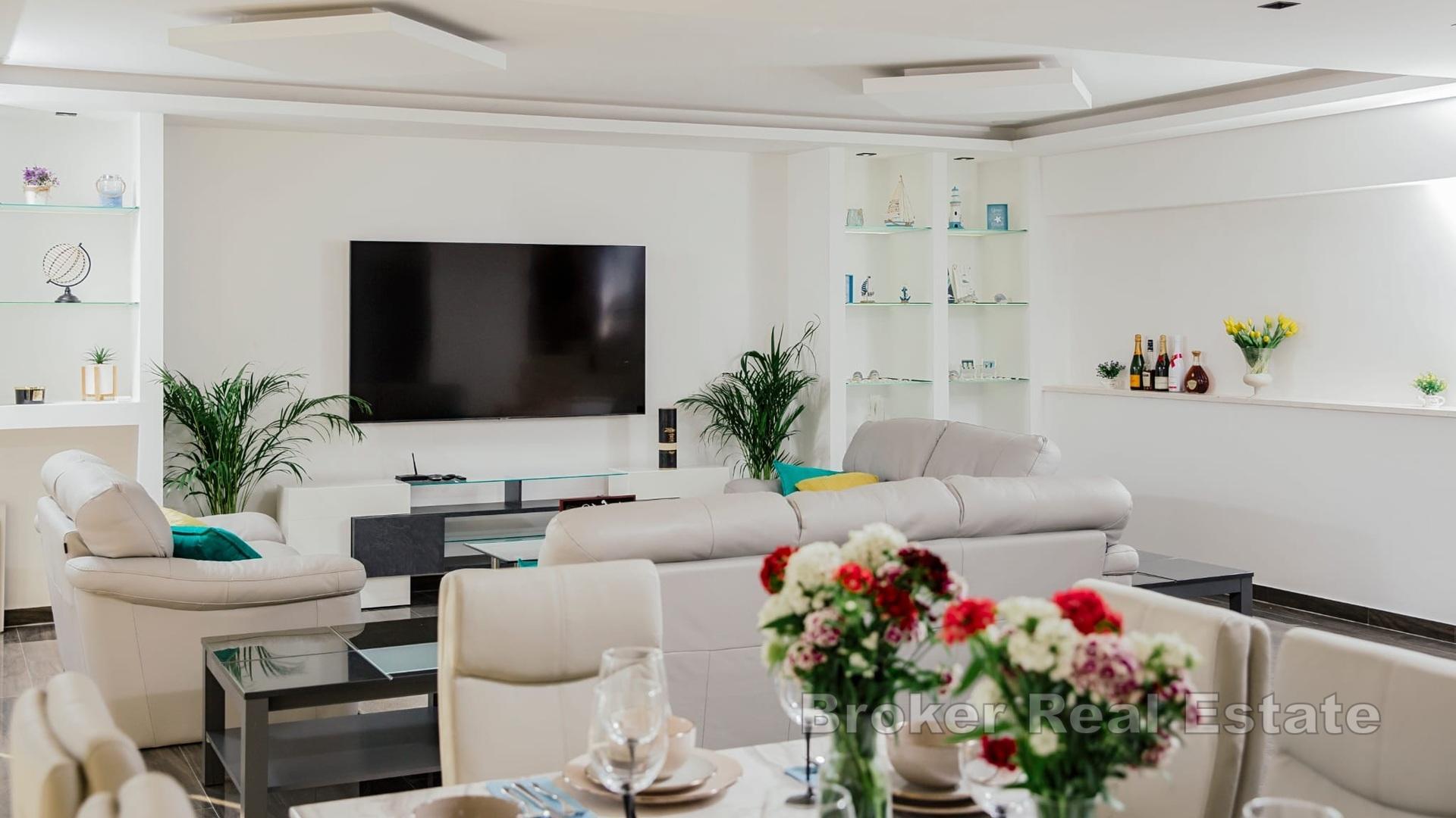 Lyxig villa med utsikt över Medelhavskusten