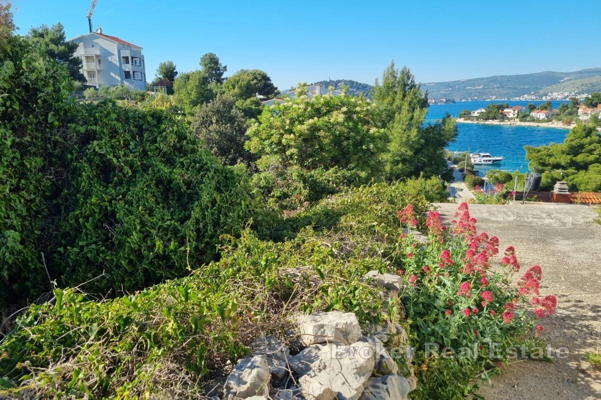 Terreno edificabile attraente in prima fila sul mare