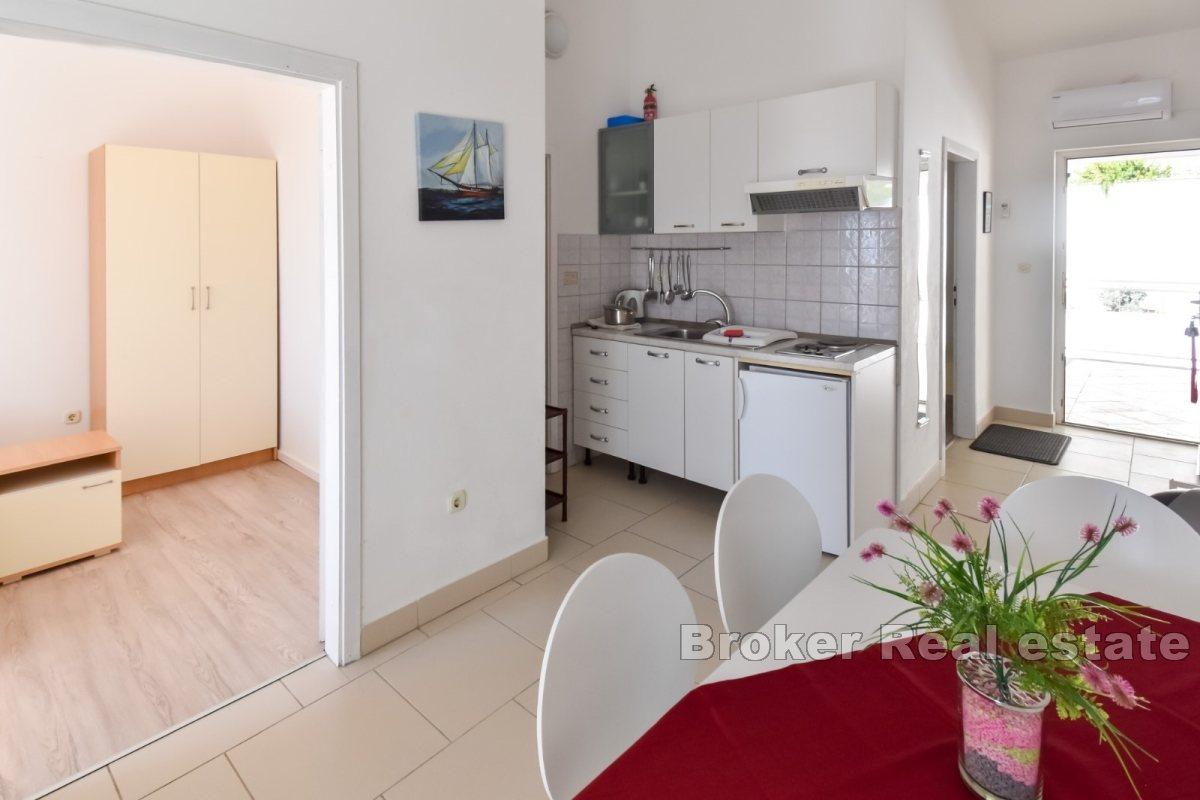 Immeuble commercial avec une belle vue et proche de la mer