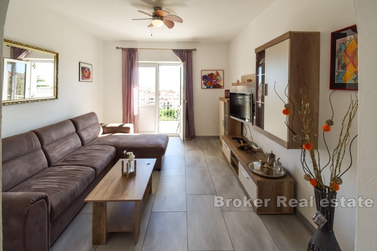 Immeuble commercial avec une belle vue et proche de la mer