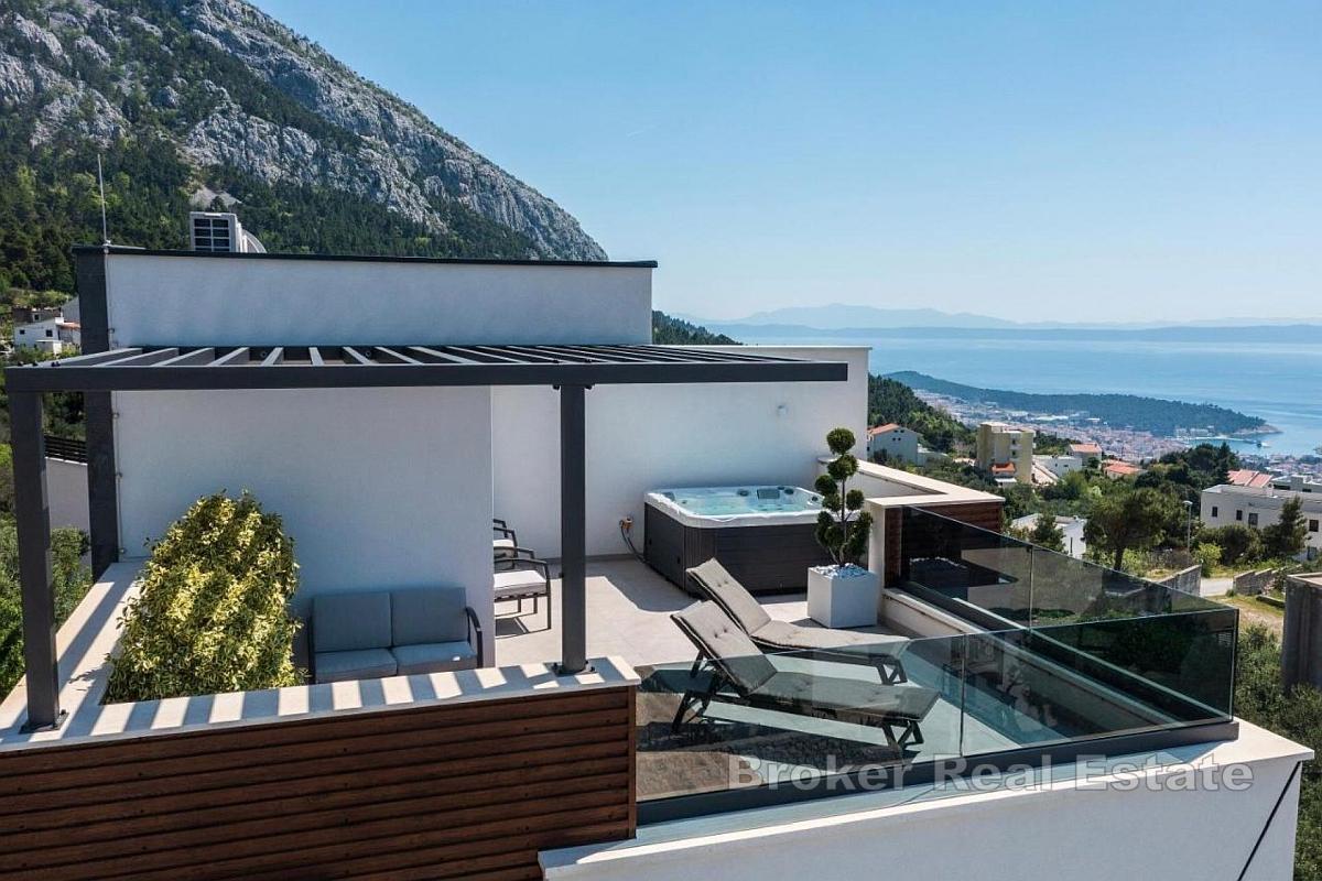 Wunderschöne Villa mit Blick auf die Mittelmeerküste