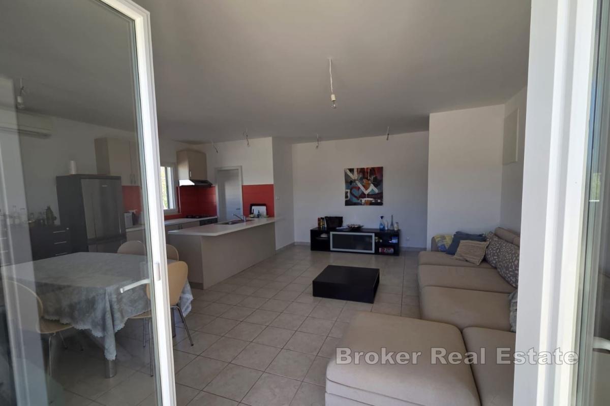 Maison spacieuse en première ligne de la mer