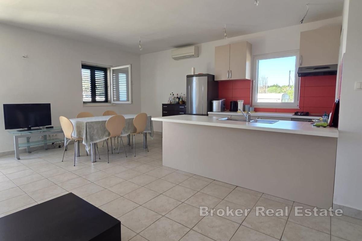 Maison spacieuse en première ligne de la mer