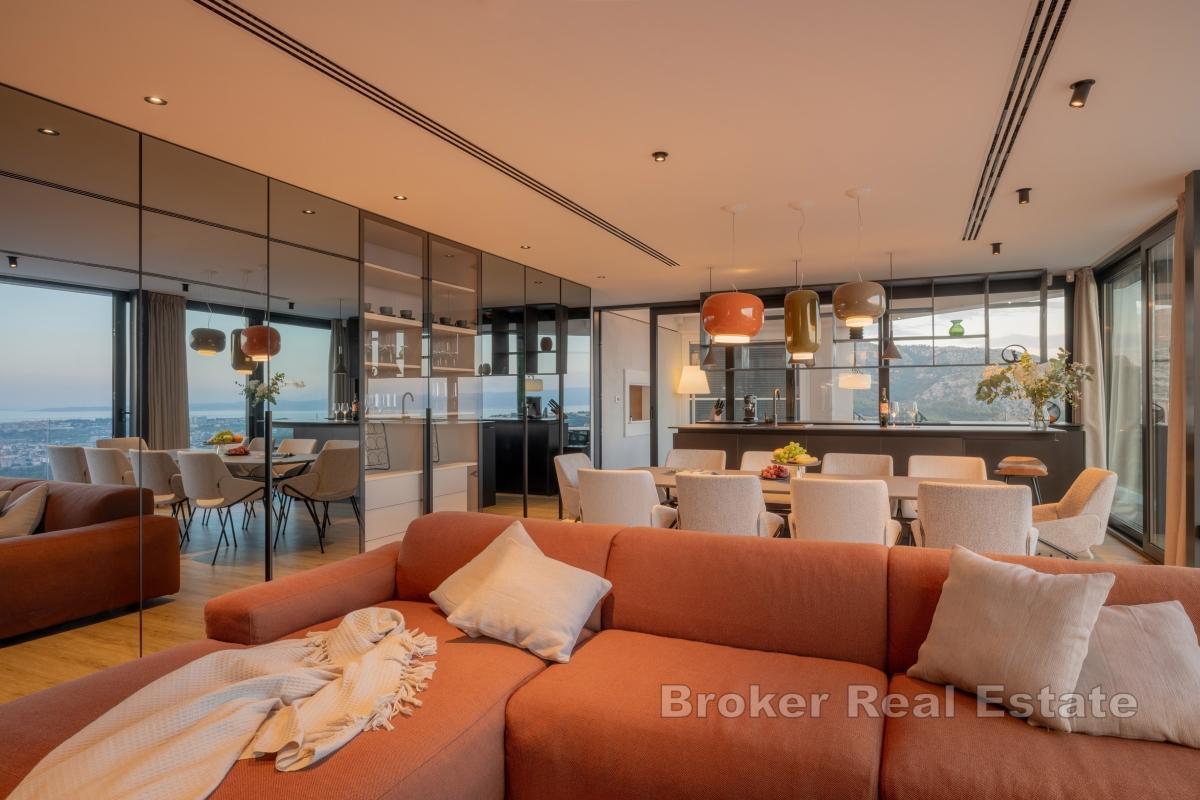 Affascinante villa in affitto con vista panoramica sul mare