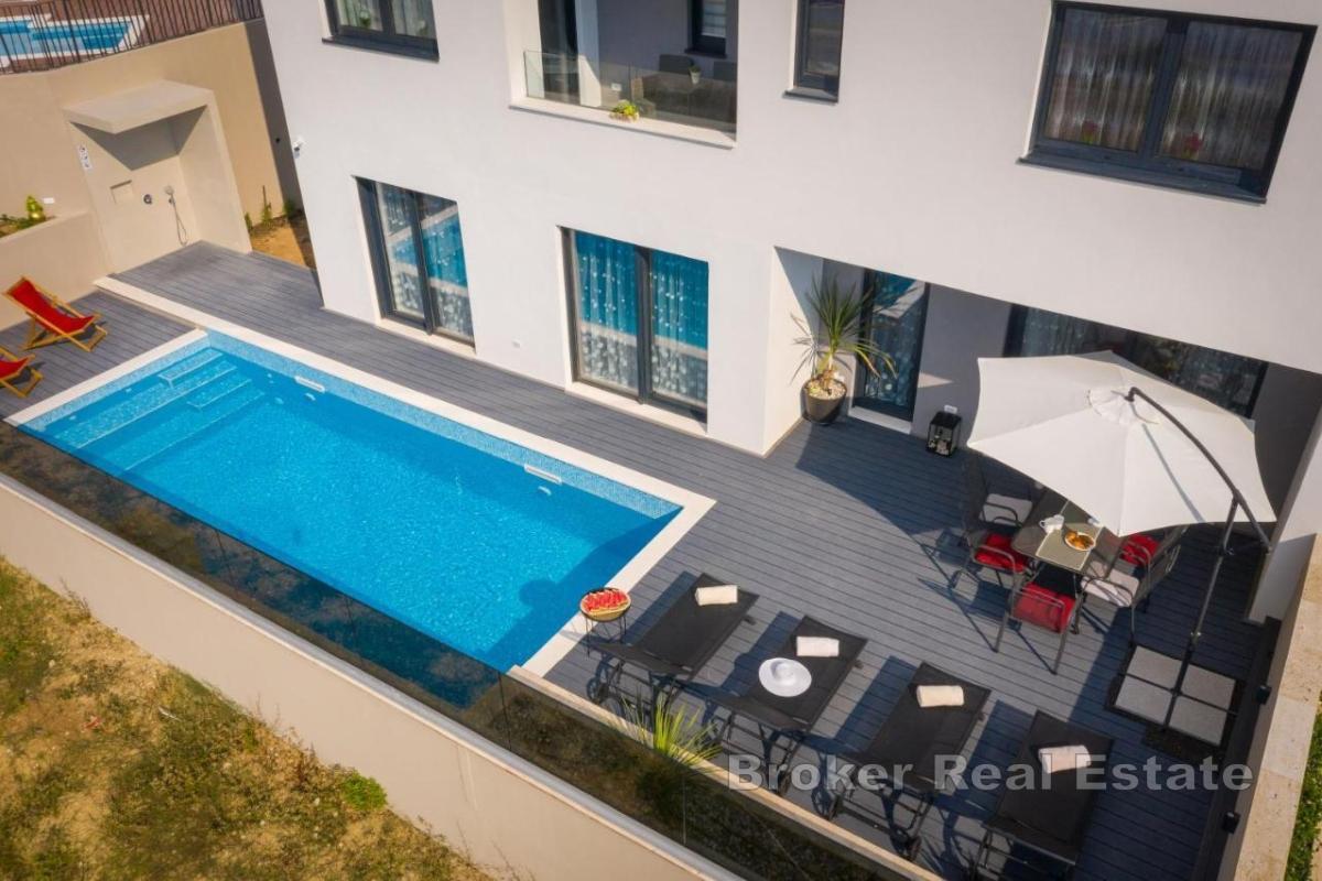 Splendida villa con vista panoramica sul mare