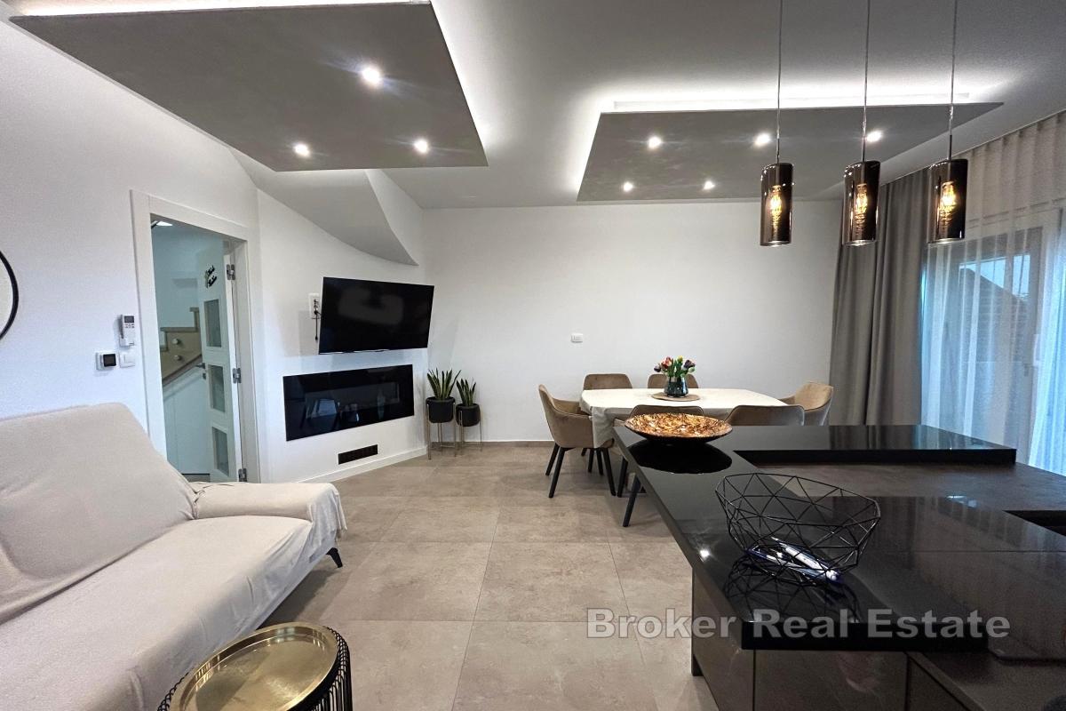 Moderne leilighet til leie nær sjøen