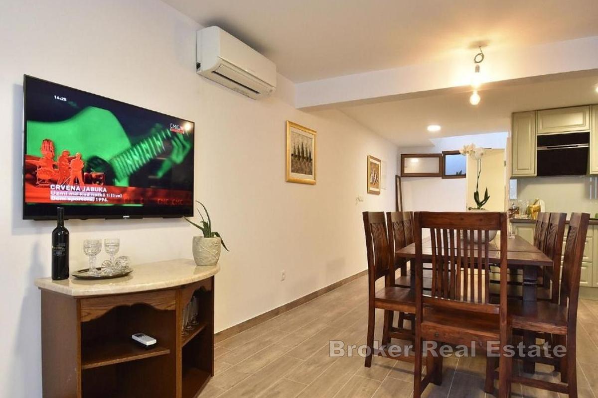 Nowoczesny apartament dwupoziomowy do wynajęcia w atrakcyjnej lokalizacji