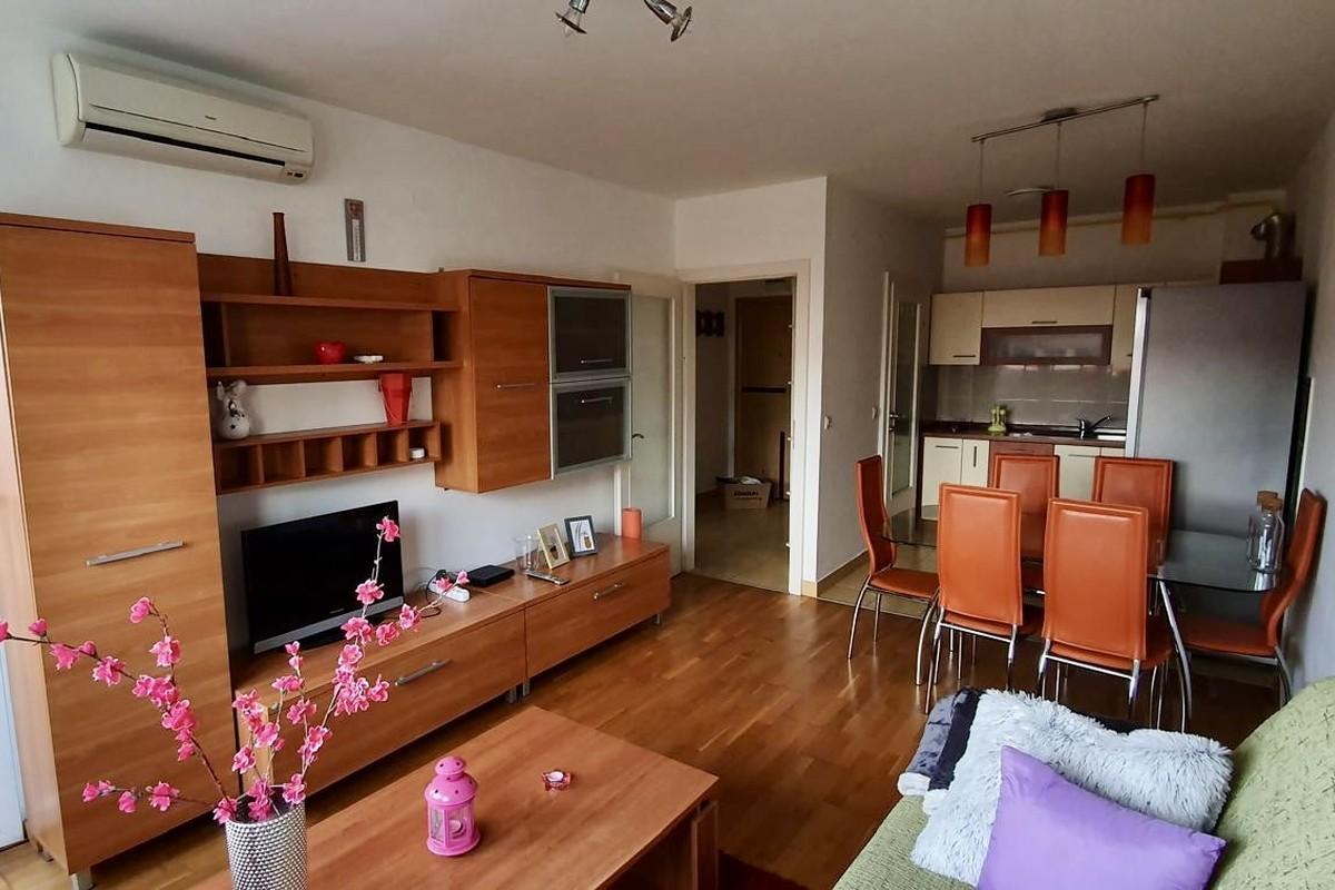 001-2048-54-Zagreb-One-bedroom-apartment-with-a-garage-for-sale