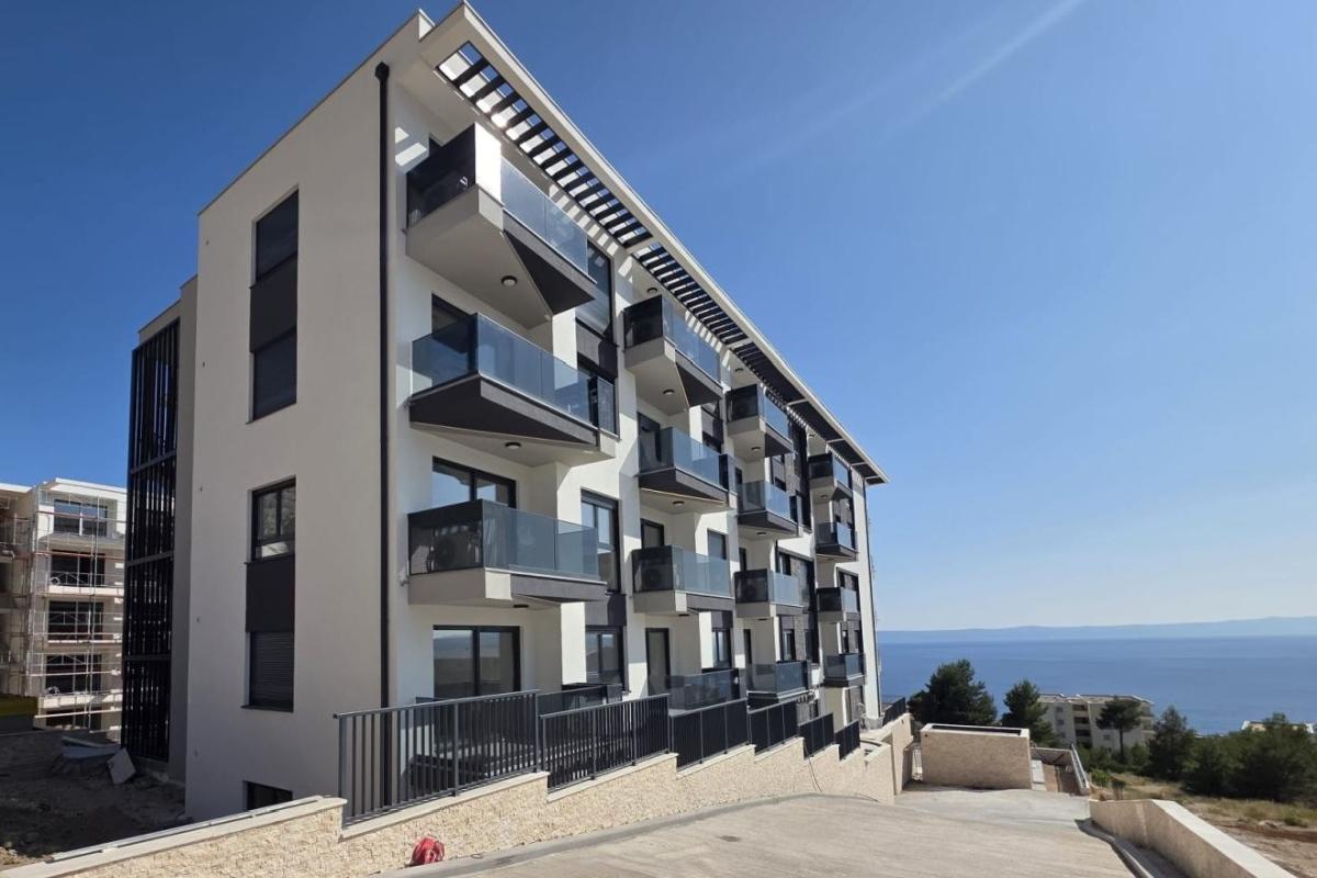 001-2048-61-Makarska-Three-bedroom-apartment-in-a-new-building-for-sale