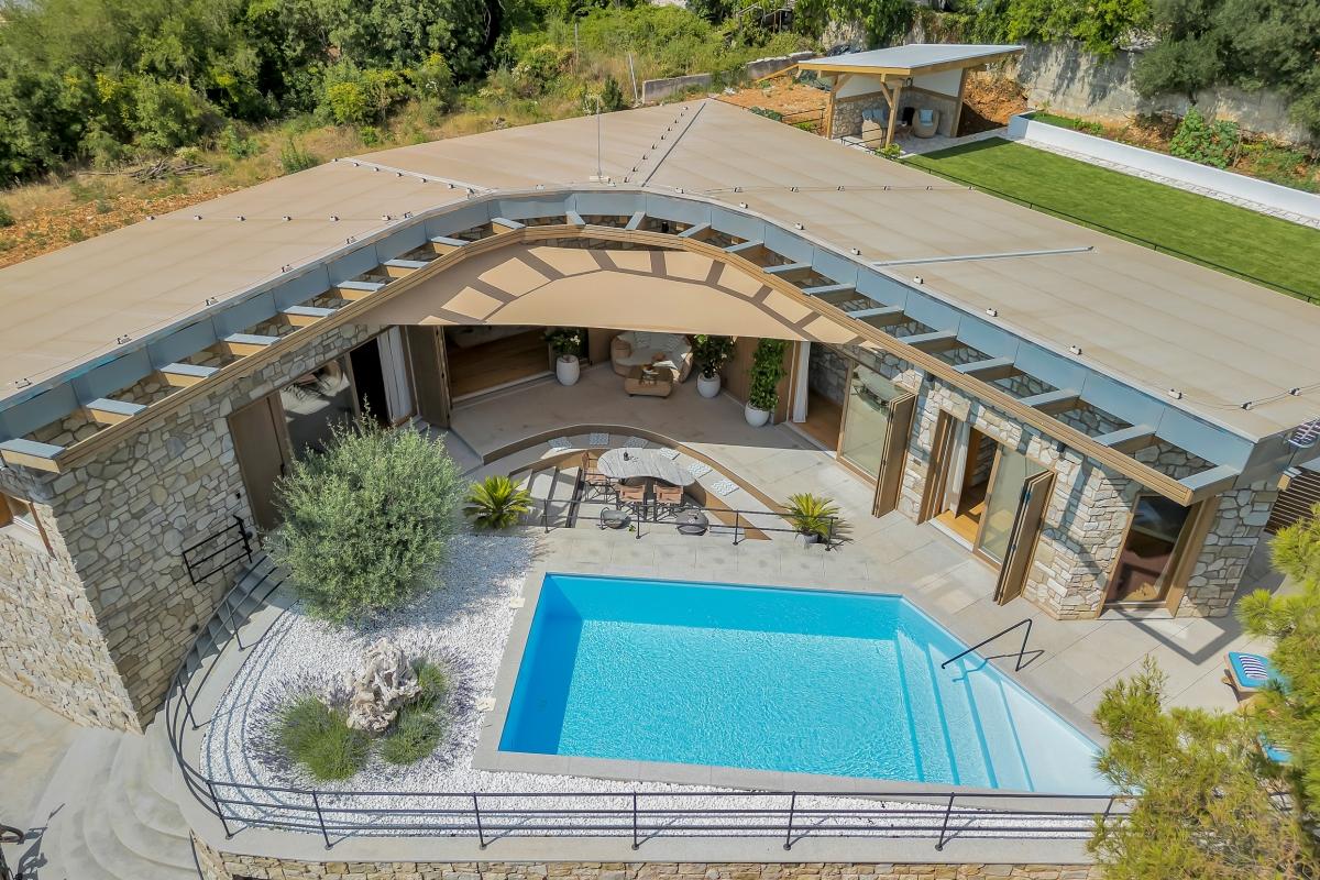 001-2048-64-Makarska-Villa-with-pool-near-the-sea-for-sale