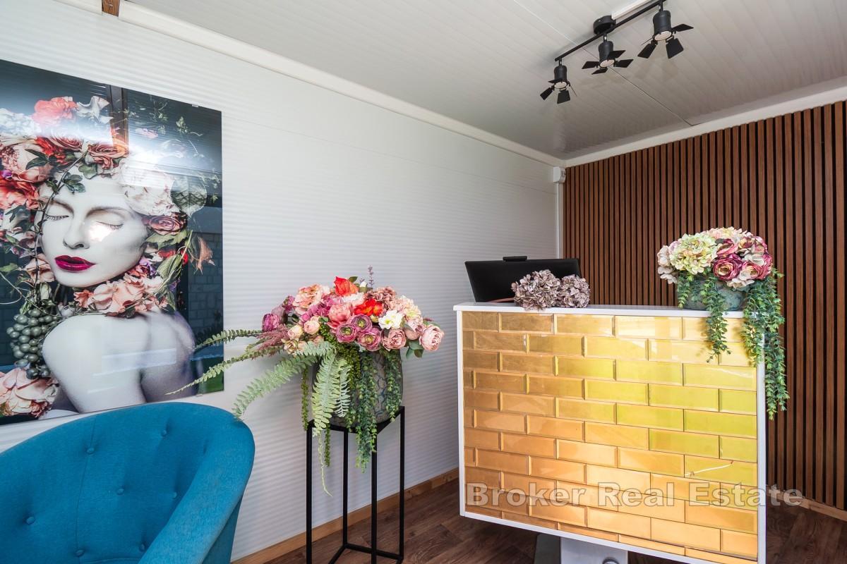 Apartmanska kuća s 8 jedinica