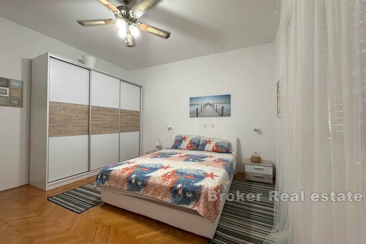 Un confortable appartement de trois chambres