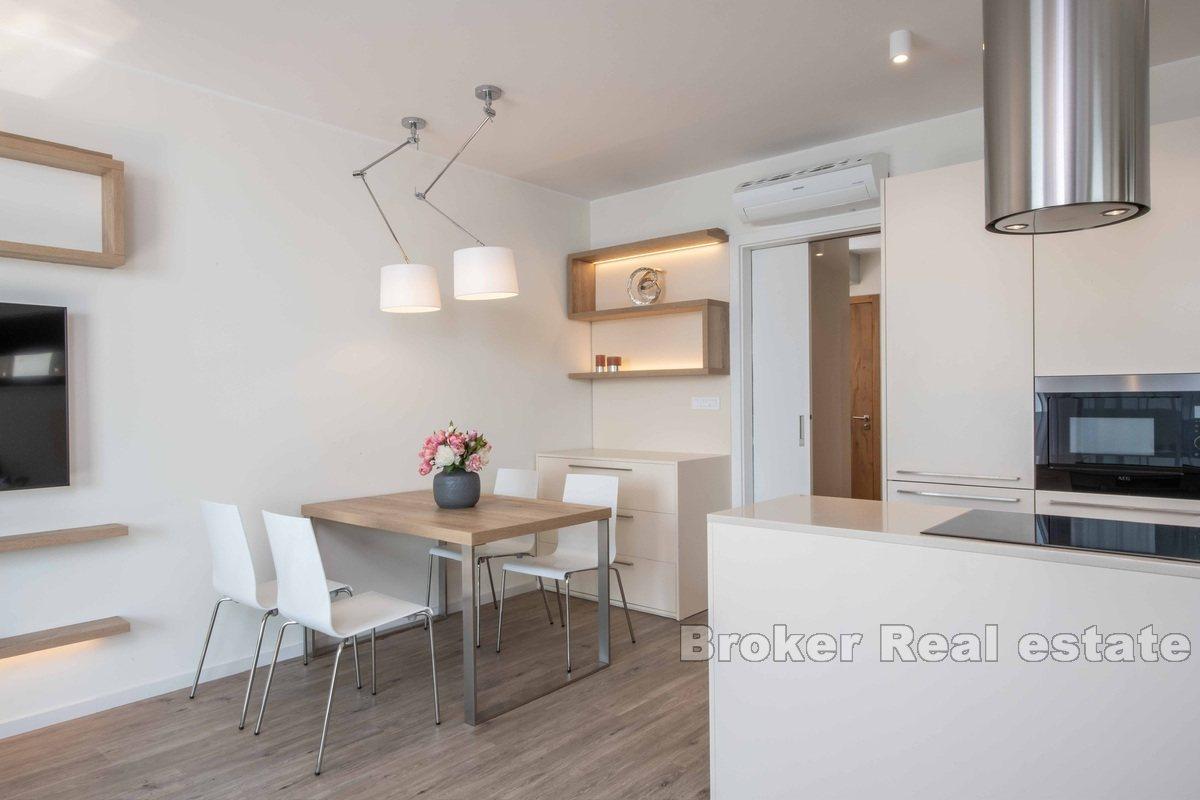 Atraktivní apartmán s výhledem na moře