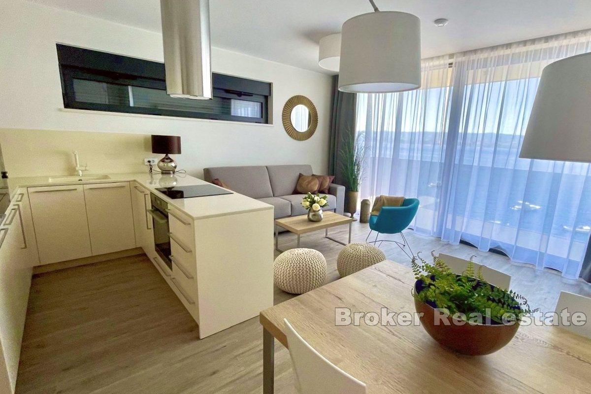Luksusowy apartament w pierwszym rzędzie do morza
