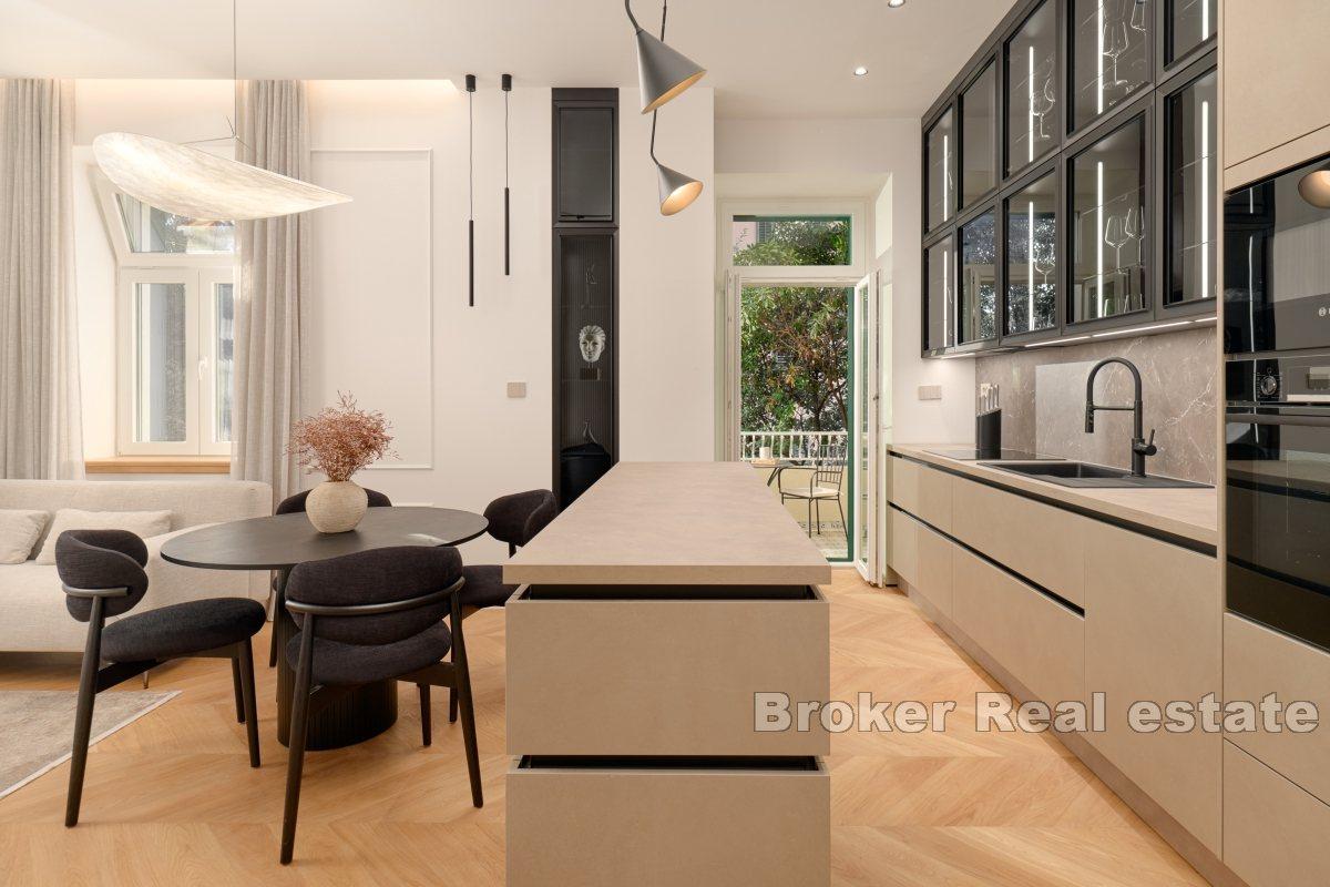 Luxuriöses Apartment auf zwei Ebenen in prestigeträchtiger Lage