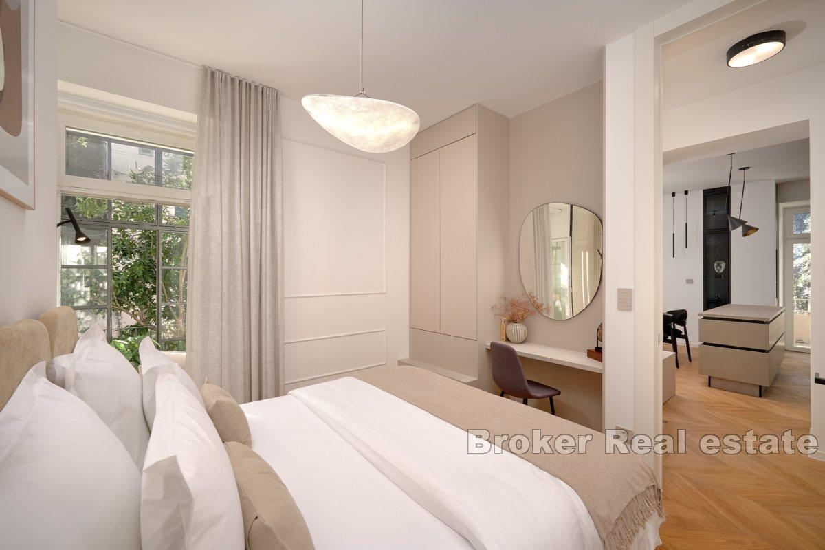 Luxueux appartement de deux étages dans un emplacement prestigieux