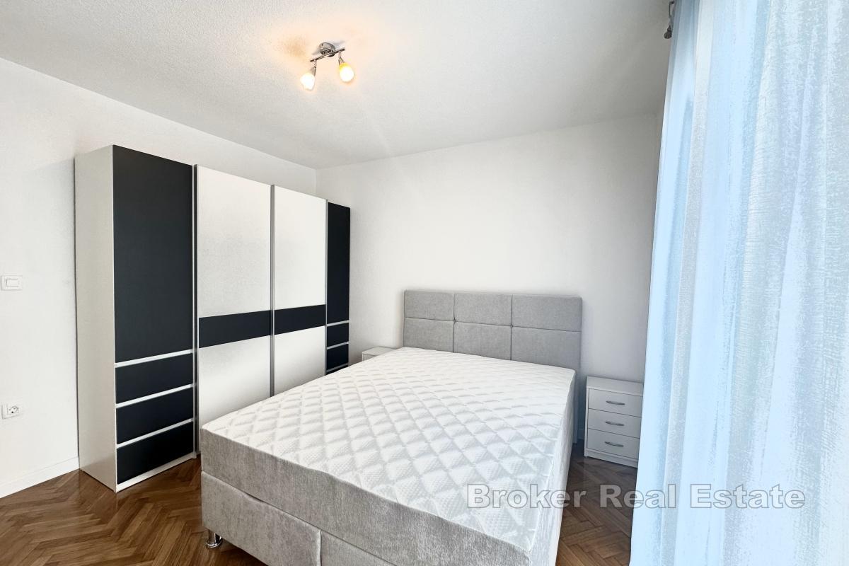 Spacieux appartement deux chambres idéalement situé