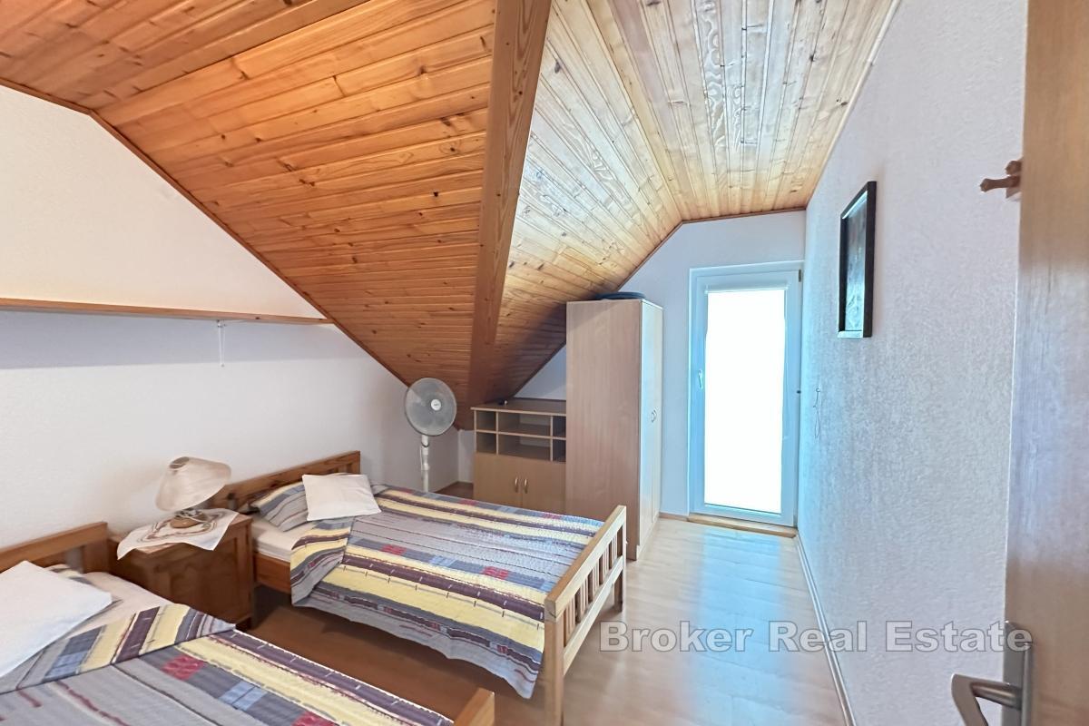 Appartamento con due camere da letto vista mare