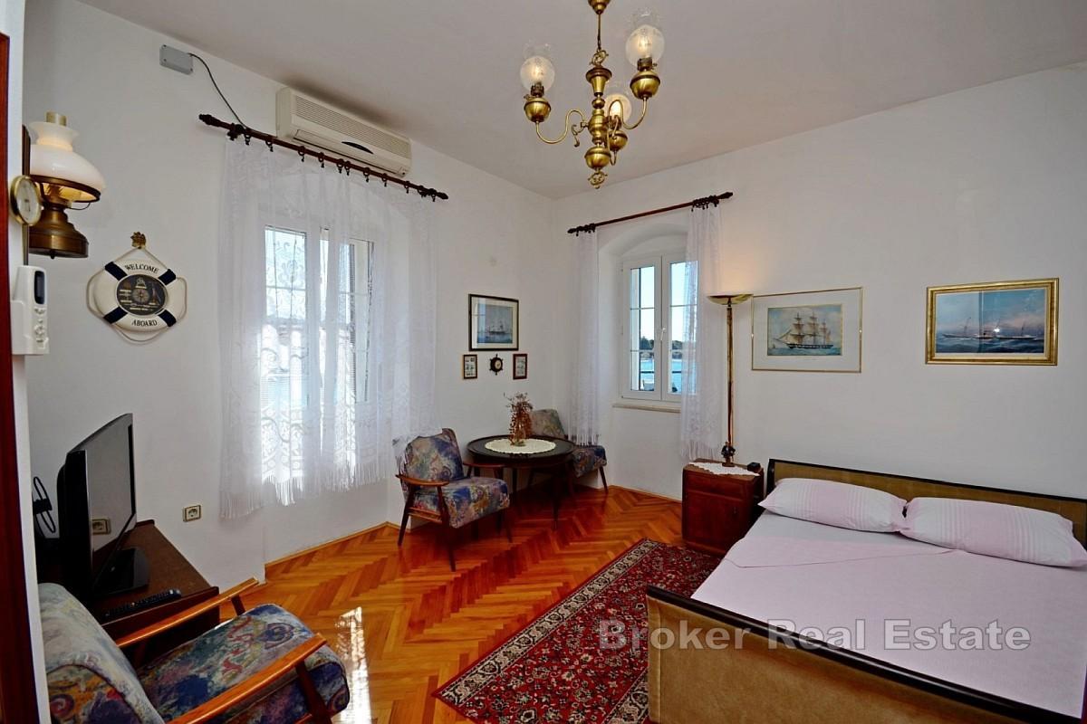 Trzy apartamenty w pierwszym rzędzie do morza