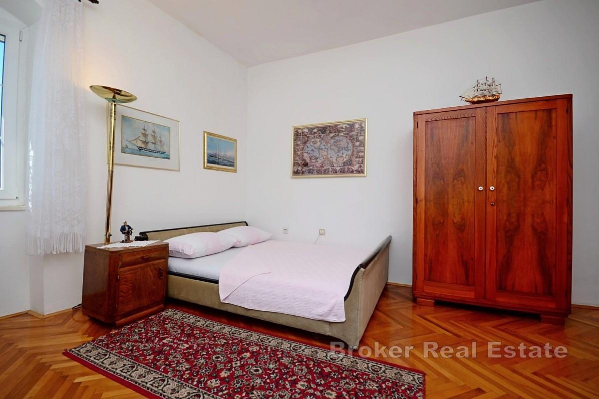 Trzy apartamenty w pierwszym rzędzie do morza