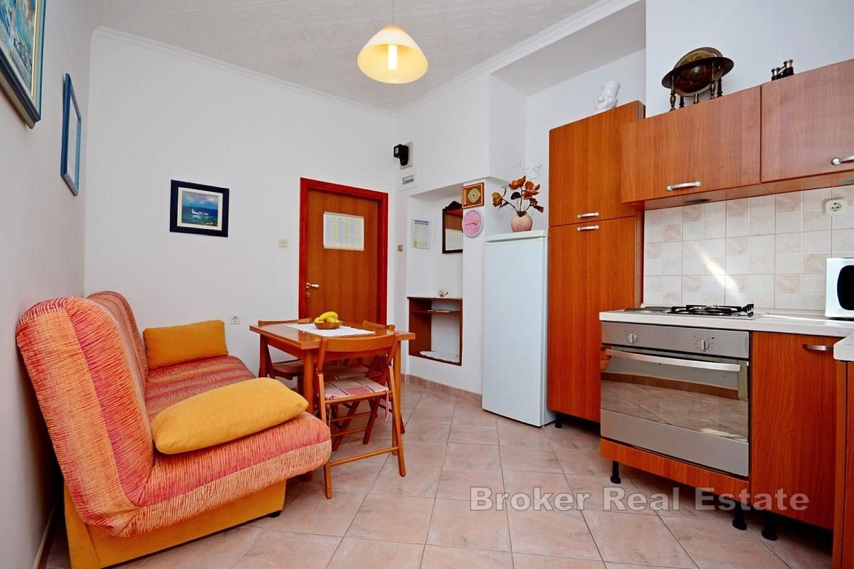 Trzy apartamenty w pierwszym rzędzie do morza