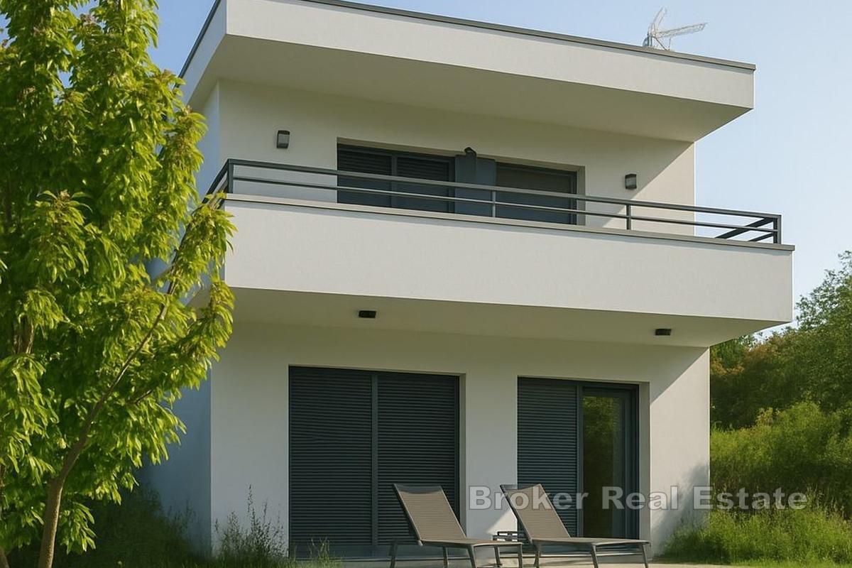 Freistehendes, neu gebautes Haus in ruhiger Lage