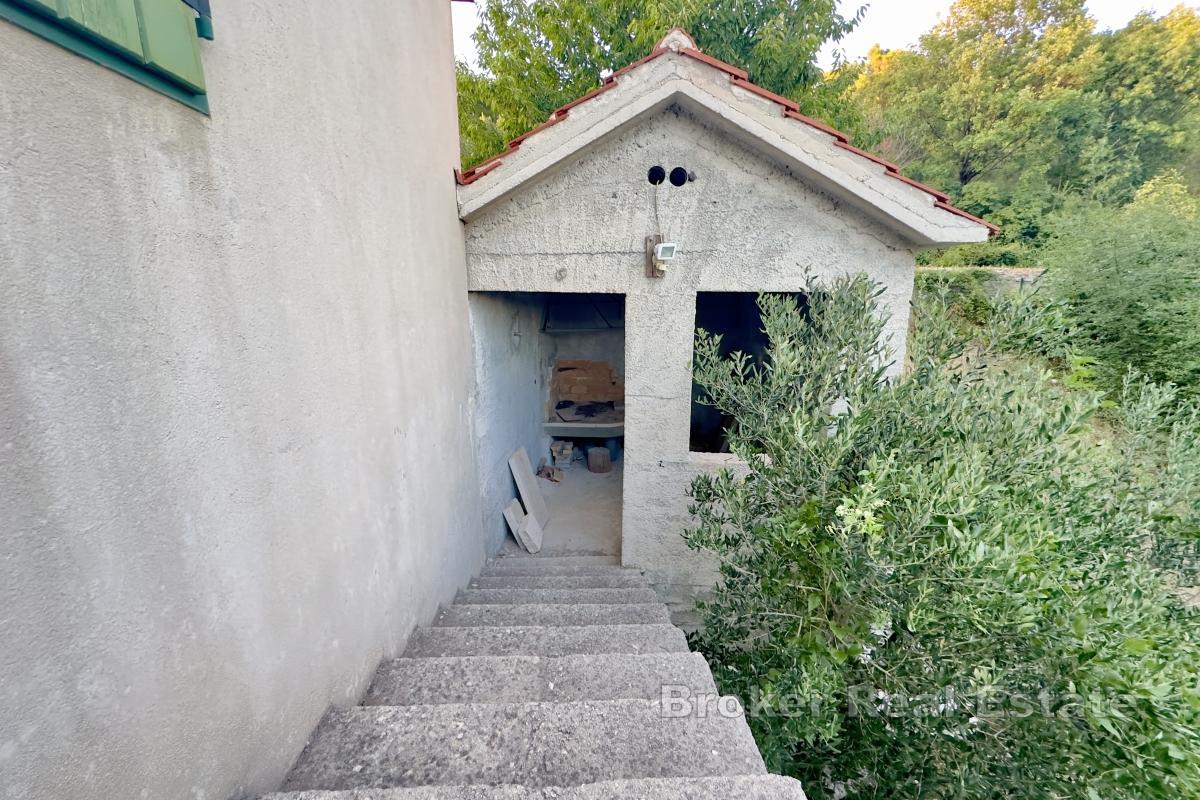 Fristående hus i ofärdig byggnation