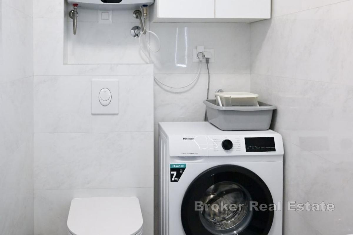 Меблированная двухкомнатная квартира в новостройке