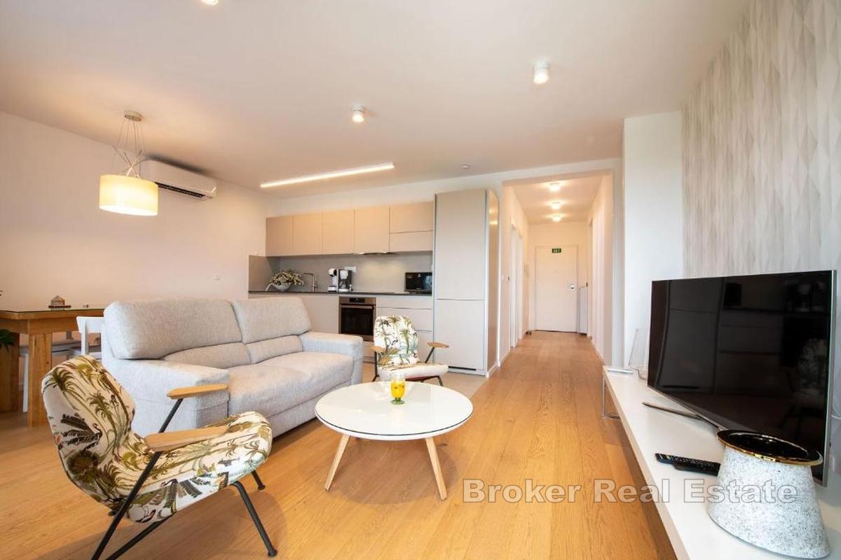 Elegantes Apartment mit Panoramablick
