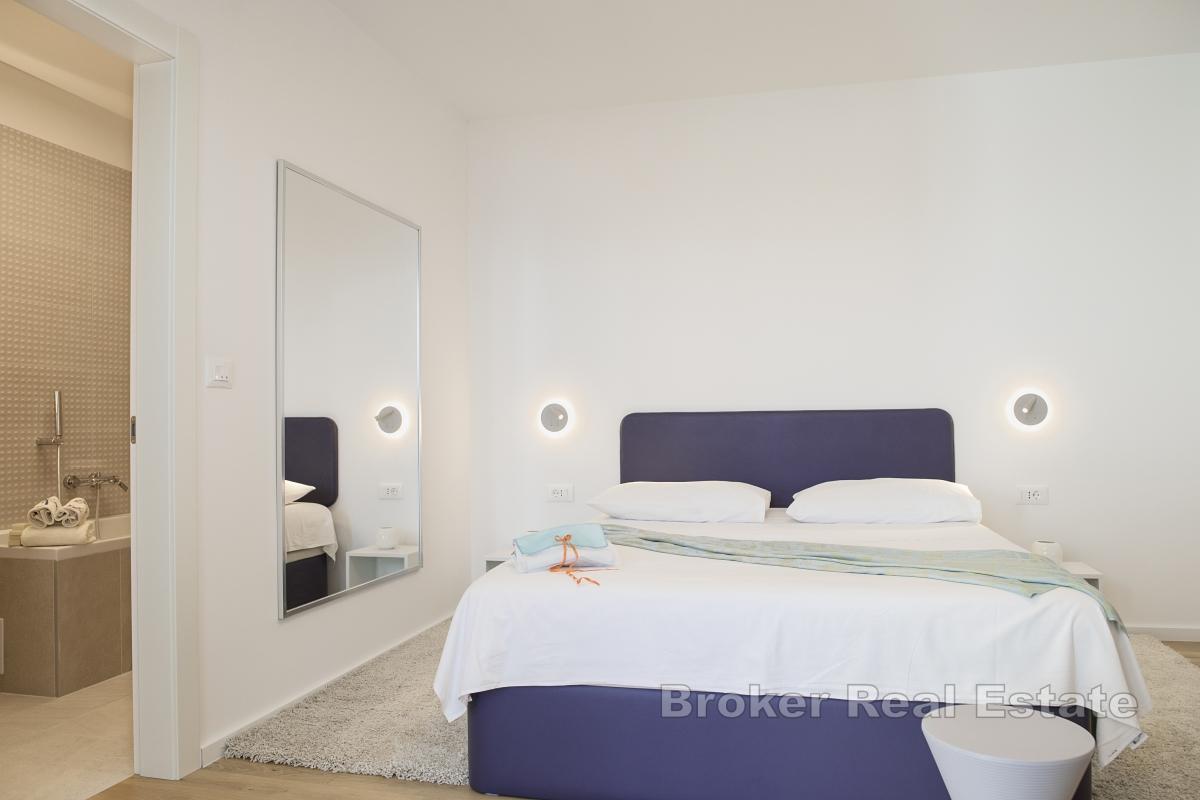 Moderno appartamento con vista mare