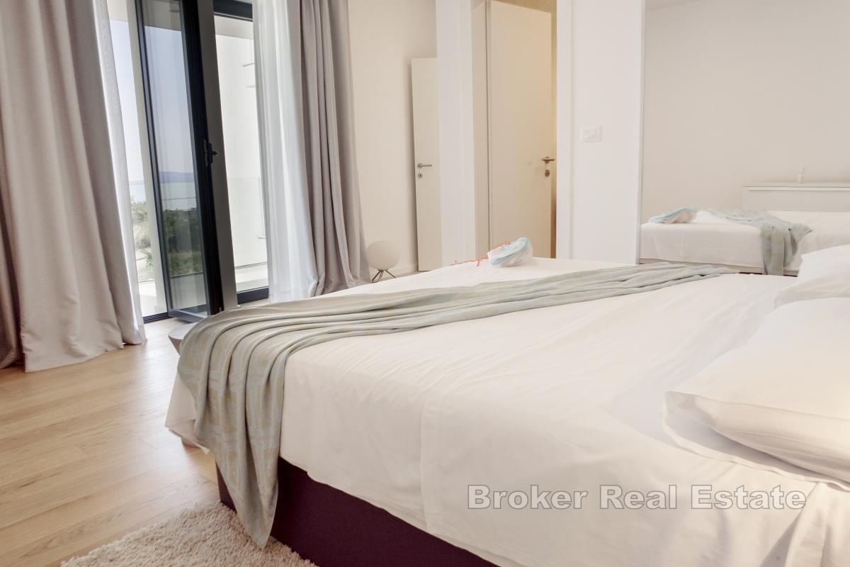 Moderno appartamento con vista mare