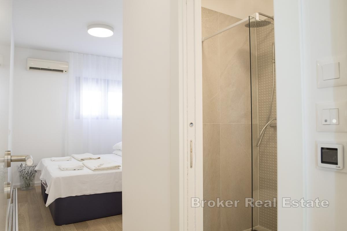 Moderno appartamento con vista mare