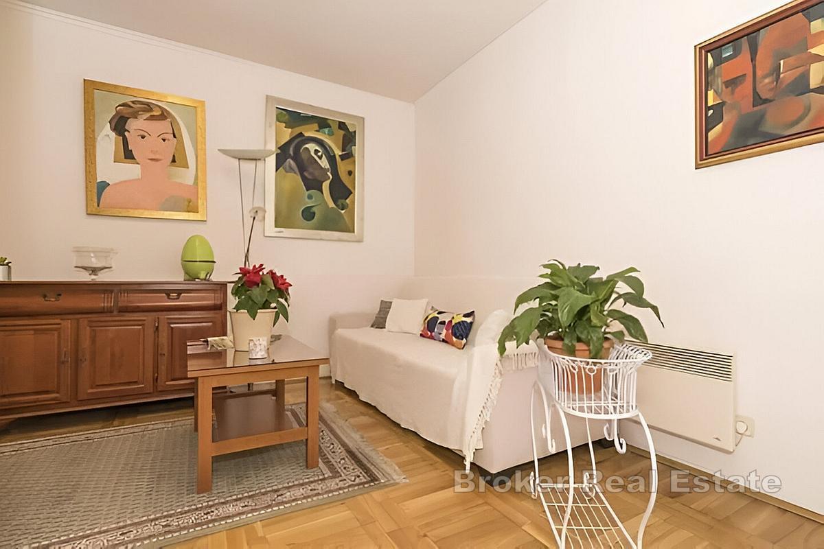 Dva bytové jednotky s výhledem na moře