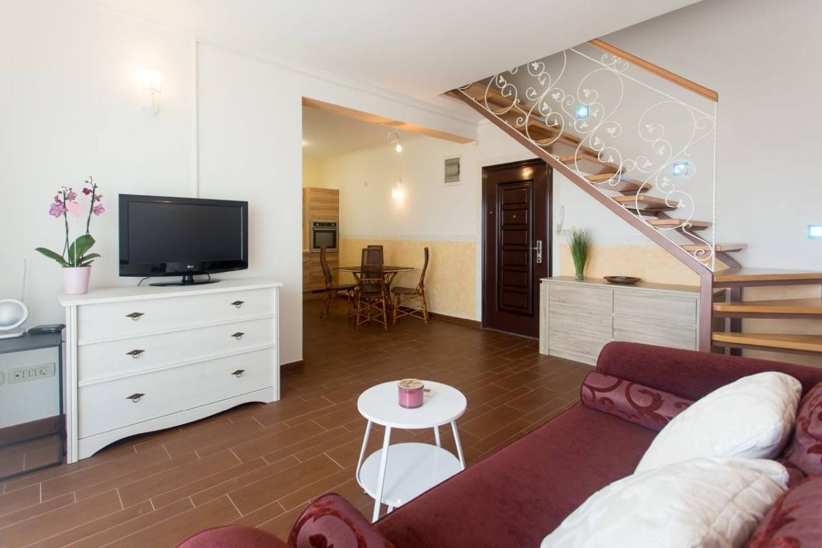 001-2049-85-Kastela-Two-bedroom-duplex-apartment-with-a-sea-view-for-sale