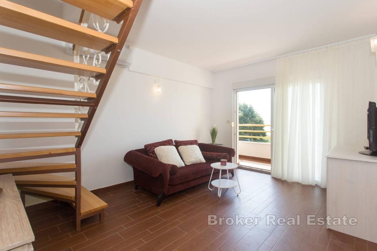 Двухкомнатная квартира с видом на море