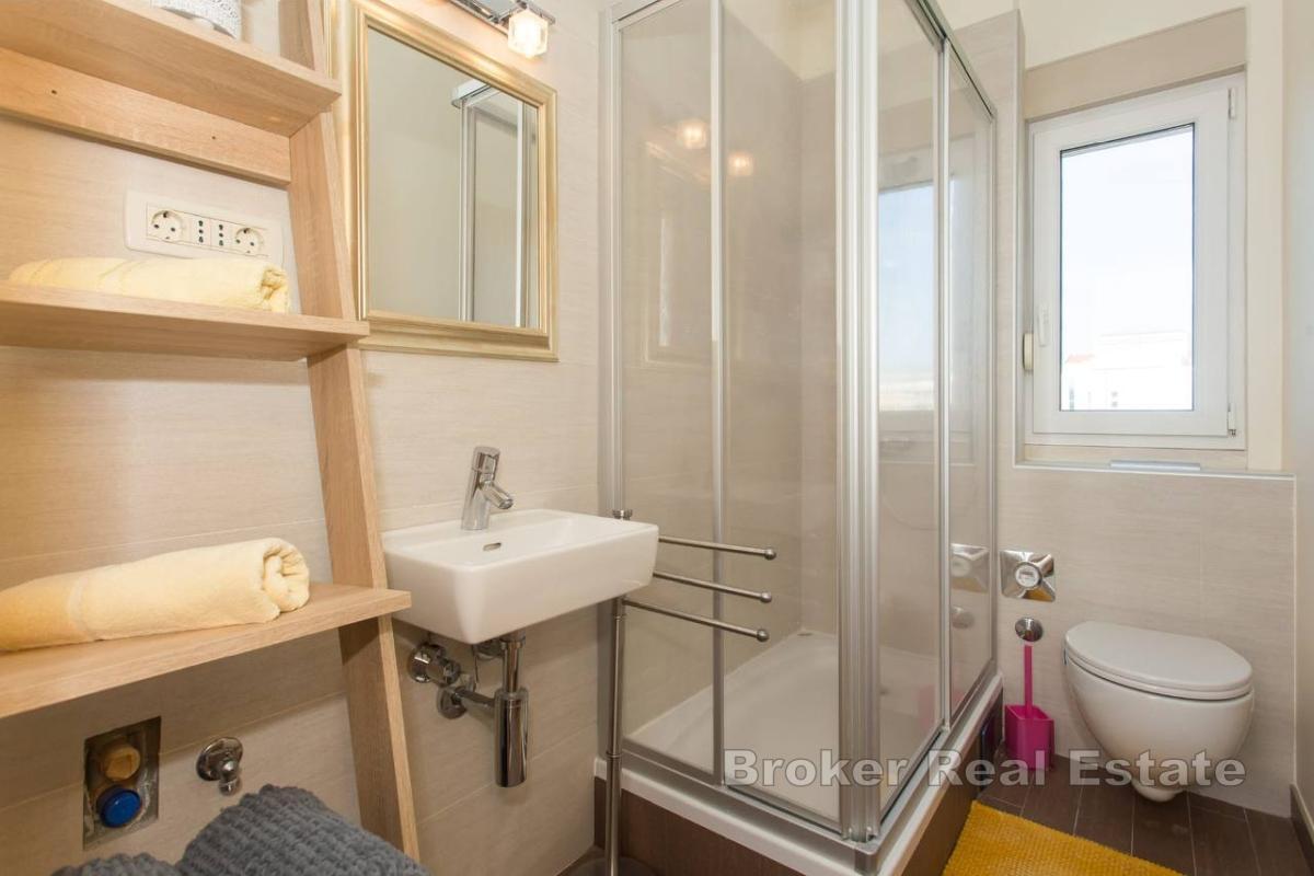 Tvårumslägenhet med havsutsikt