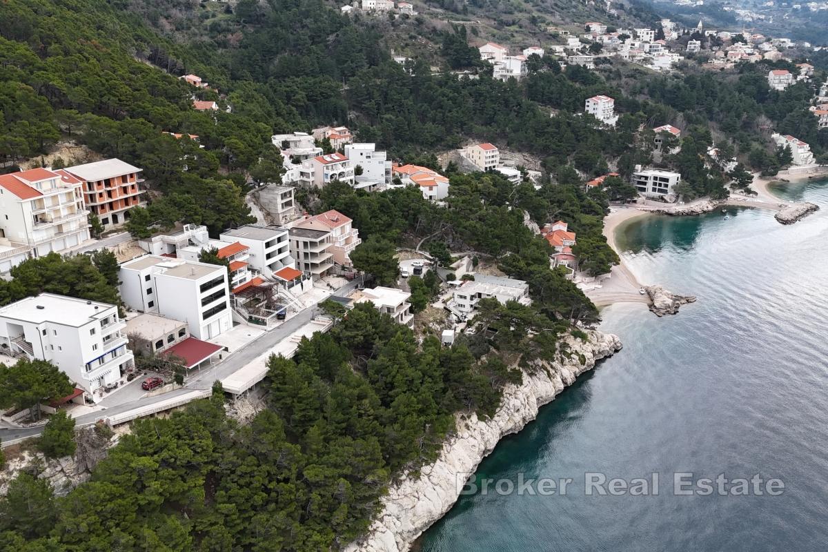 Byggmark med bygglov och projekt