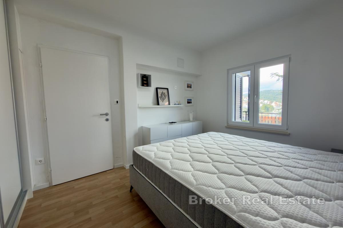 Три квартиры с видом на море