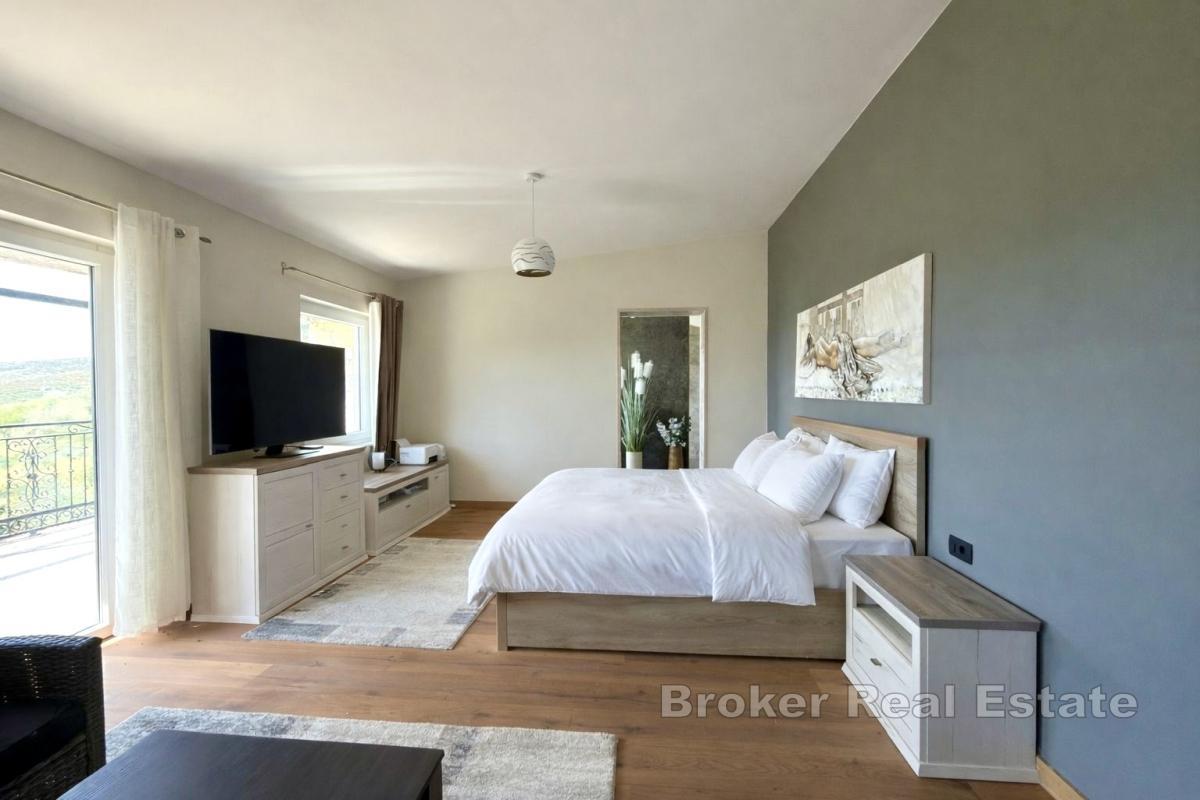 Fristående hus med panoramautsikt