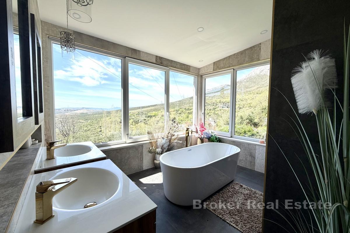 Fristående hus med panoramautsikt