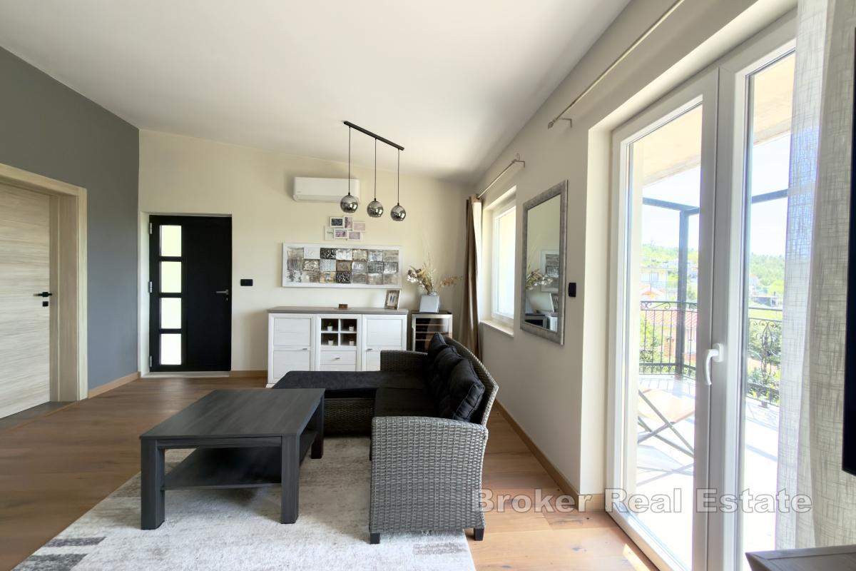 Fristående hus med panoramautsikt