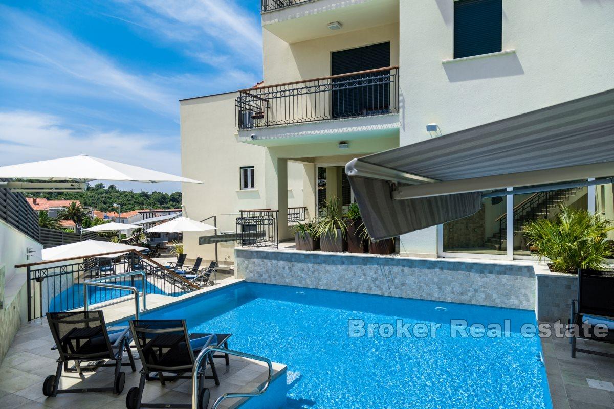001-2050-03-Hvar-Modern-apartments-with-sea-view-for-sale