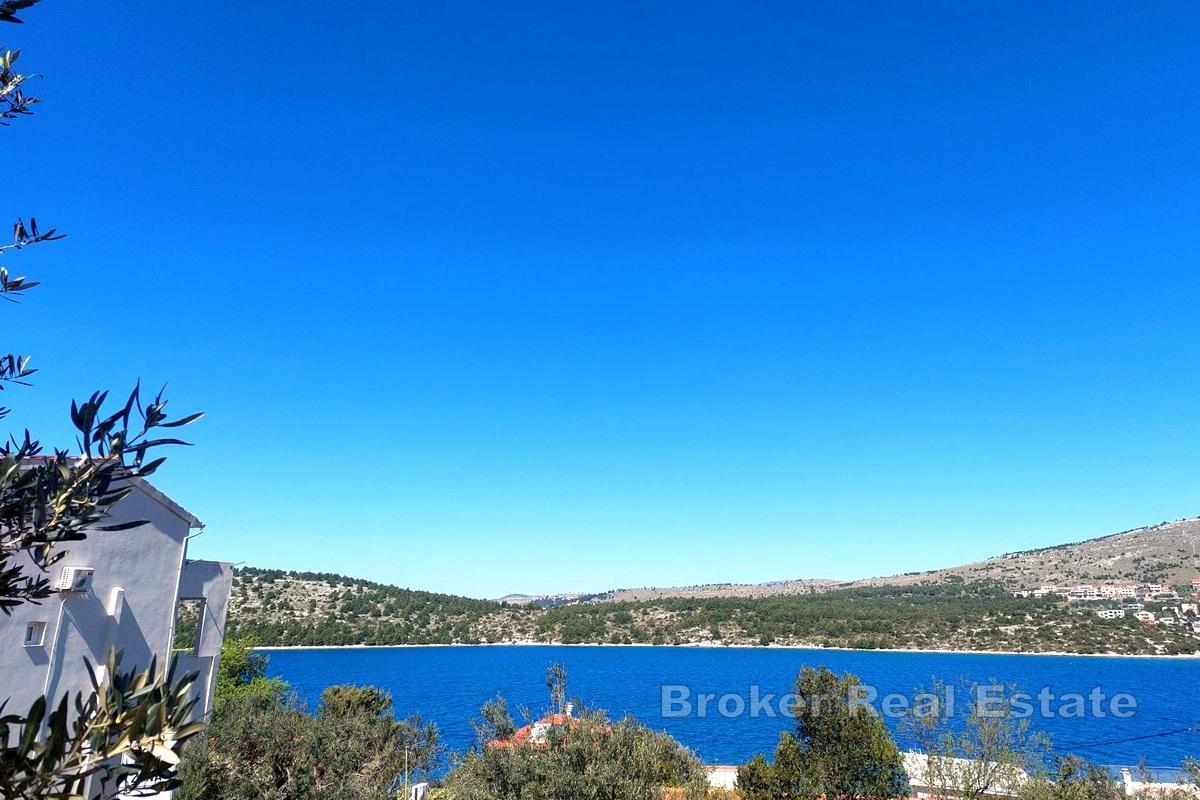 Dom apartamentowy nad morzem